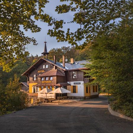 Hotel Lovecky Zamecek Orion Liberec Eksteriør bilde