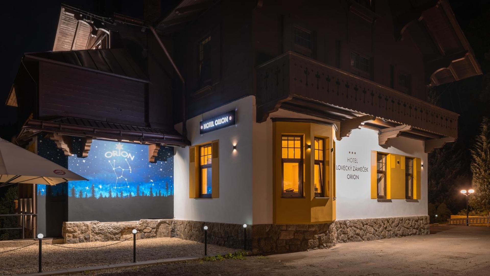 Hotel Lovecky Zamecek Orion Liberec Eksteriør bilde