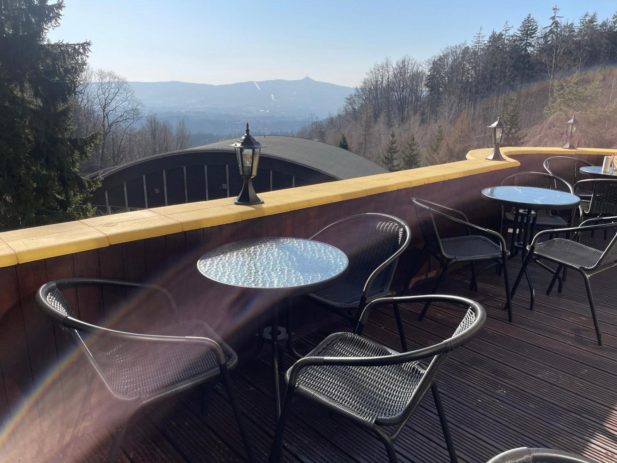 Hotel Lovecky Zamecek Orion Liberec Eksteriør bilde
