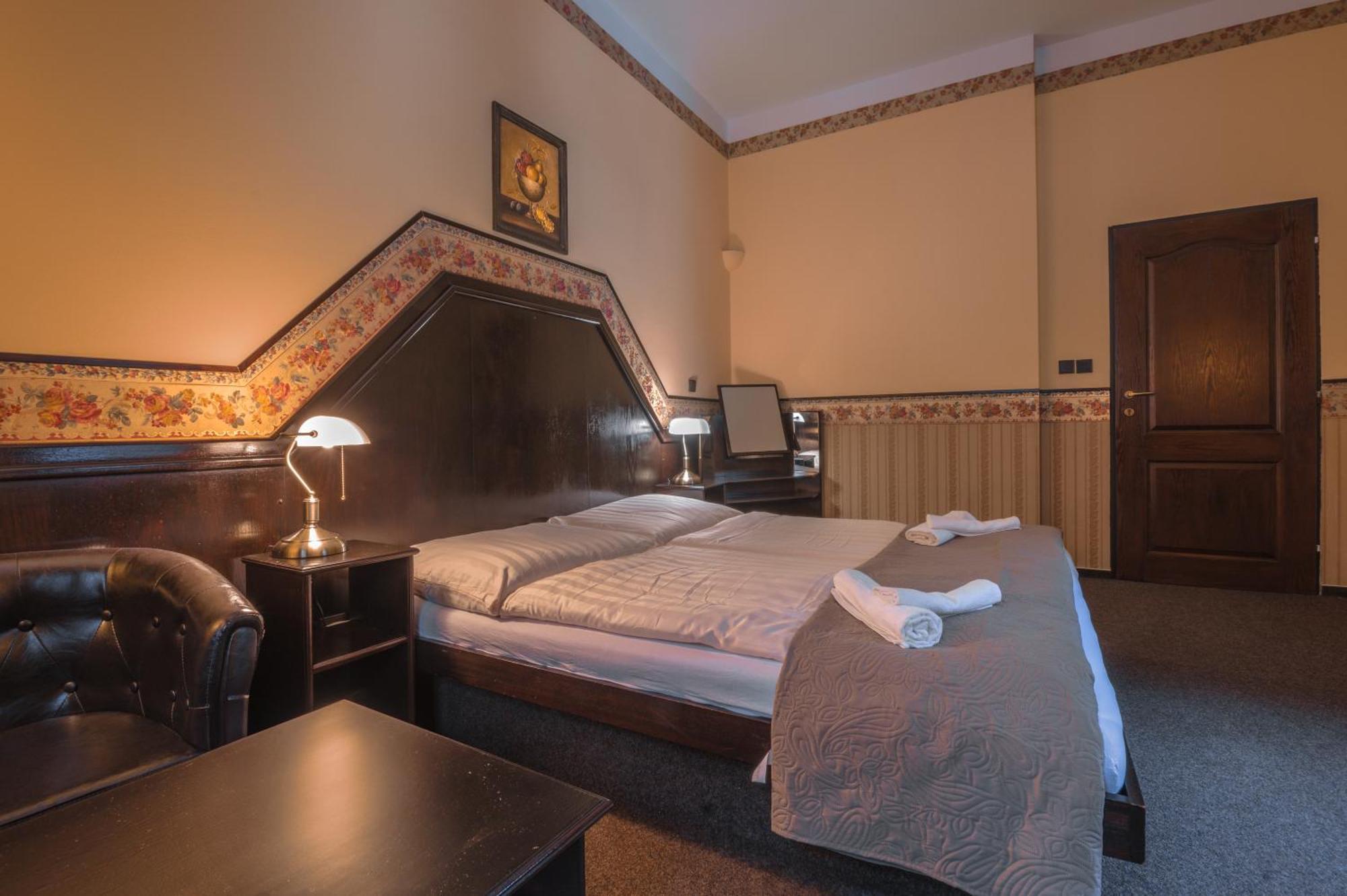 Hotel Lovecky Zamecek Orion Liberec Eksteriør bilde